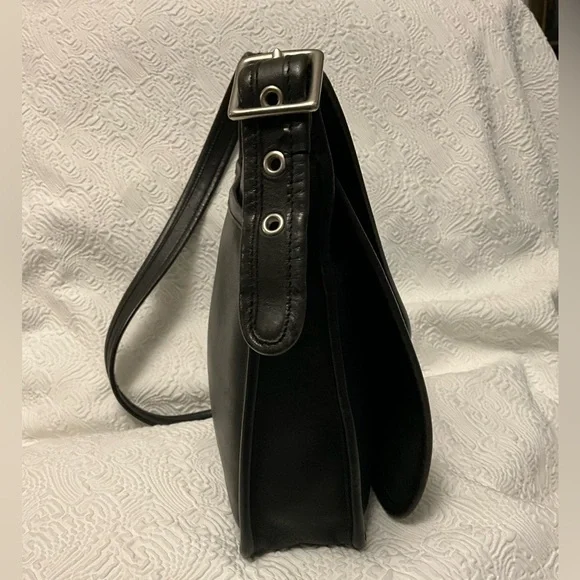 Coach Vintage Legacy Flap Black Leather Bag Purse Handbag Crossbody 9144 - Picture 4 of 16